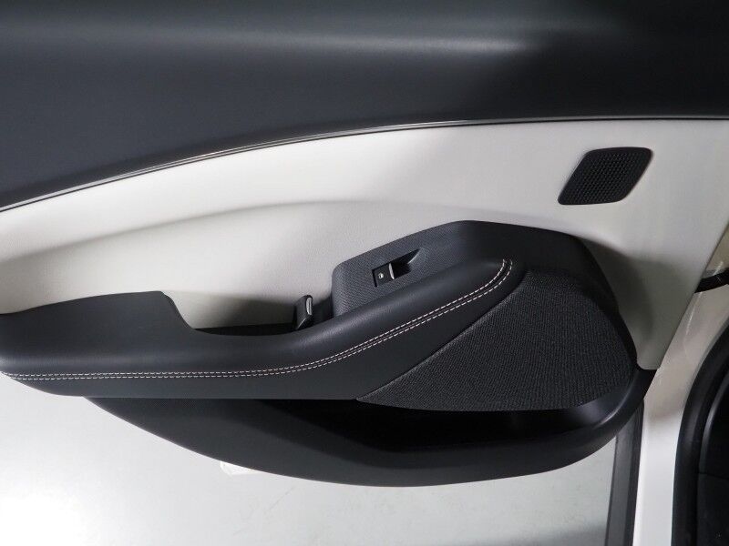 2023 Ford Mustang Mach-E Premium *PANORAMA GLASS ROOF, NAVIGATION, DIGITAL COCKPIT, SAFETY ALERTS, ADAPTIVE CRUISE, 360 VIEW CAMERAS, HEATED SEATS/STEERING, BANG & OLUFSEN, WIRELESS CHARGING, APPLE CARPLAY Round Rock TX