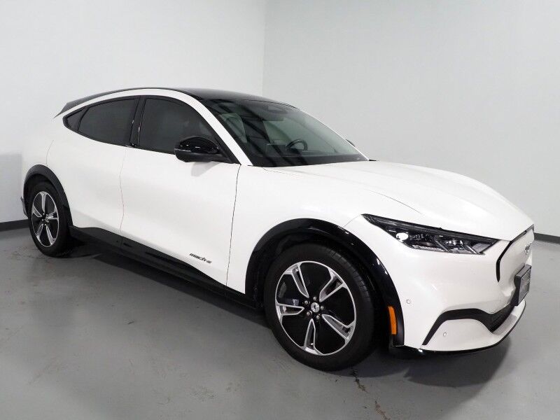 2023 Ford Mustang Mach-E Premium *PANORAMA GLASS ROOF, NAVIGATION, DIGITAL COCKPIT, SAFETY ALERTS, ADAPTIVE CRUISE, 360 VIEW CAMERAS, HEATED SEATS/STEERING, BANG & OLUFSEN, WIRELESS CHARGING, APPLE CARPLAY