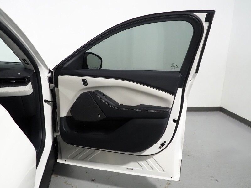 2023 Ford Mustang Mach-E Premium *PANORAMA GLASS ROOF, NAVIGATION, DIGITAL COCKPIT, SAFETY ALERTS, ADAPTIVE CRUISE, 360 VIEW CAMERAS, HEATED SEATS/STEERING, BANG & OLUFSEN, WIRELESS CHARGING, APPLE CARPLAY Round Rock TX