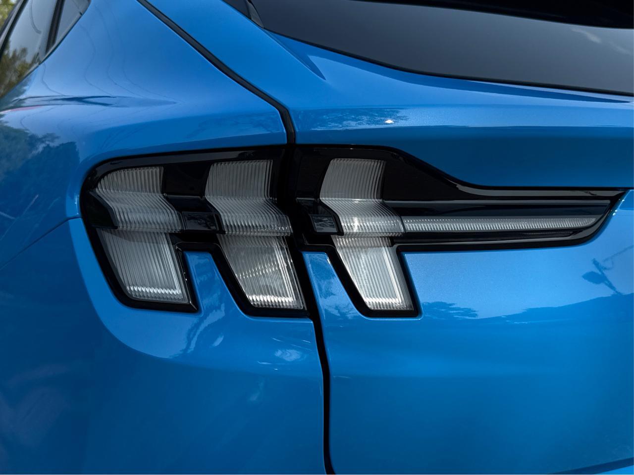 2023 Ford Mustang Mach-E Premium X/Extended Range/ ONE OWNER / NO ACCIDENT/CLEAN CARFAX Richmond Hill ON