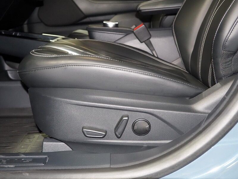 2023 Ford Mustang Mach-E Select *NAVIGATION, DIGITAL COCKPIT, SAFETY ALERTS, ADAPTIVE CRUISE, 360 VIEW CAMERAS, COLOR TOUCHSCREEN, KEYLESS ENTRY, WIRELESS CHARGING, APPLE CARPLAY Round Rock TX