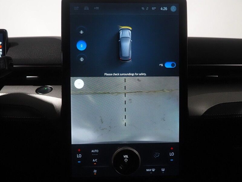2023 Ford Mustang Mach-E Select *NAVIGATION, DIGITAL COCKPIT, SAFETY ALERTS, ADAPTIVE CRUISE, 360 VIEW CAMERAS, COLOR TOUCHSCREEN, KEYLESS ENTRY, WIRELESS CHARGING, APPLE CARPLAY Round Rock TX