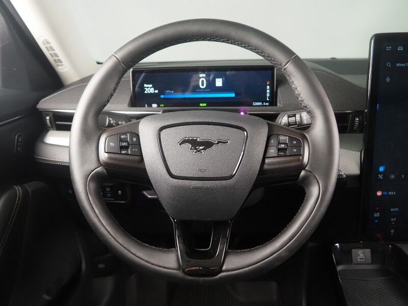 2023 Ford Mustang Mach-E Select *NAVIGATION, DIGITAL COCKPIT, SAFETY ALERTS, ADAPTIVE CRUISE, 360 VIEW CAMERAS, COLOR TOUCHSCREEN, KEYLESS ENTRY, WIRELESS CHARGING, APPLE CARPLAY Round Rock TX