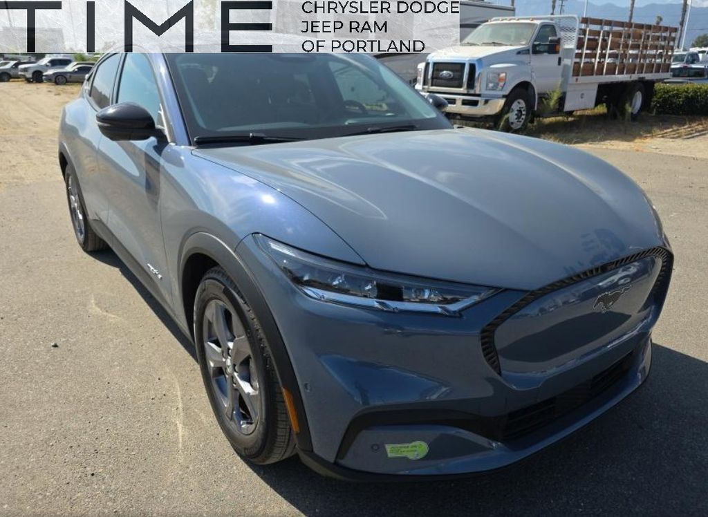 2023 Ford Mustang Mach-E Select