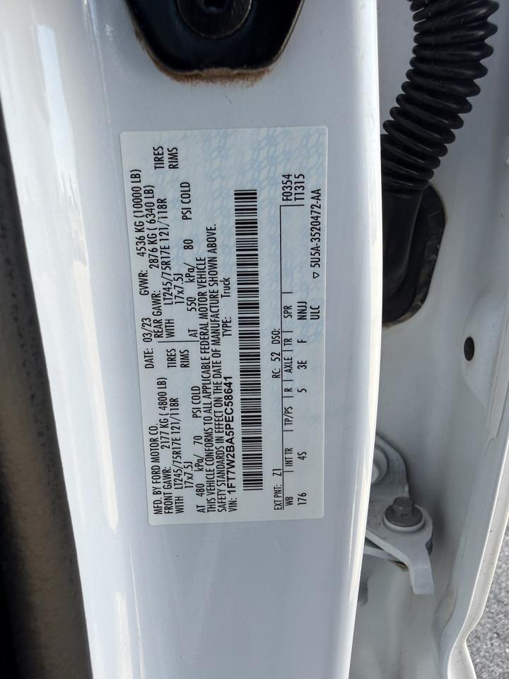 2023 Ford Super Crew F-250 6.8L V8 4x4 Utility XL Collinsville OK