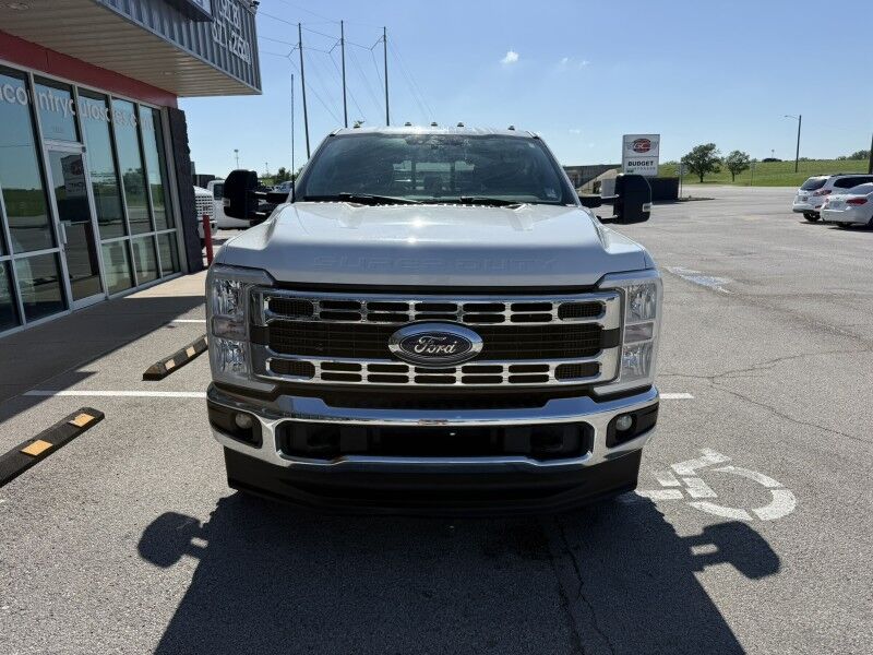 2023 Ford Super Crew F-350 4x4 Diesel Flatbed XL Collinsville OK