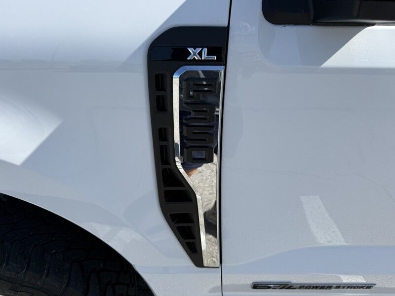 2023 Ford Super Crew F-350 4x4 Diesel Flatbed XL Collinsville OK