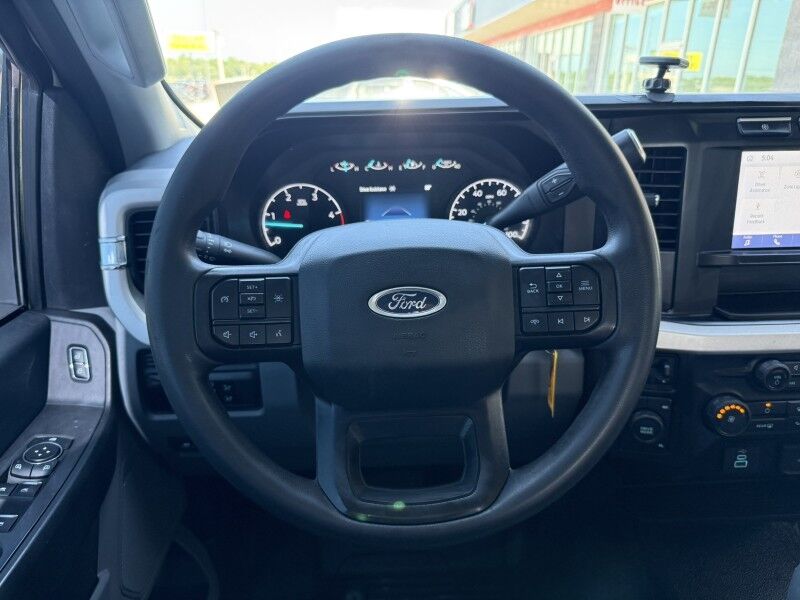 2023 Ford Super Crew F-350 4x4 Diesel Flatbed XL Collinsville OK