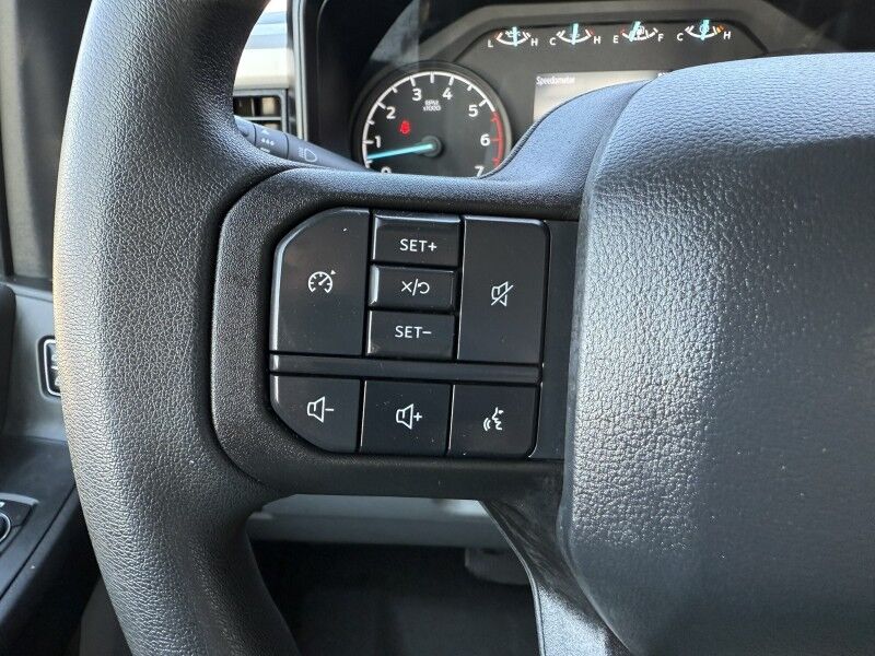 2023 Ford Super Crew F-350 DRW 4x4 6.8L V8 Flatbed XL Collinsville OK