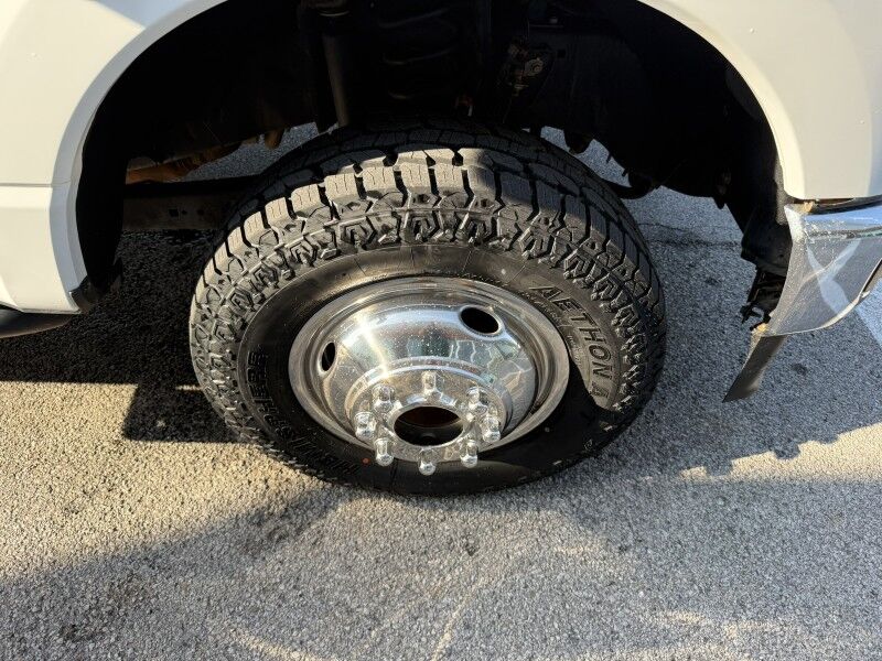 2023 Ford Super Crew F-350 DRW 4x4 6.8L V8 Flatbed XL Collinsville OK