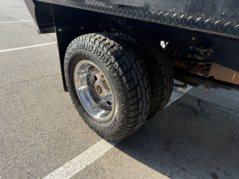 2023 Ford Super Crew F-350 DRW 4x4 6.8L V8 Flatbed XL Collinsville OK