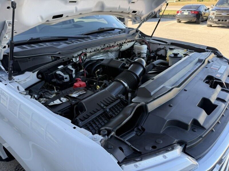 2023 Ford Super Crew F-350 DRW 7.3L 4x4 Utility 82k mi's XL Collinsville OK