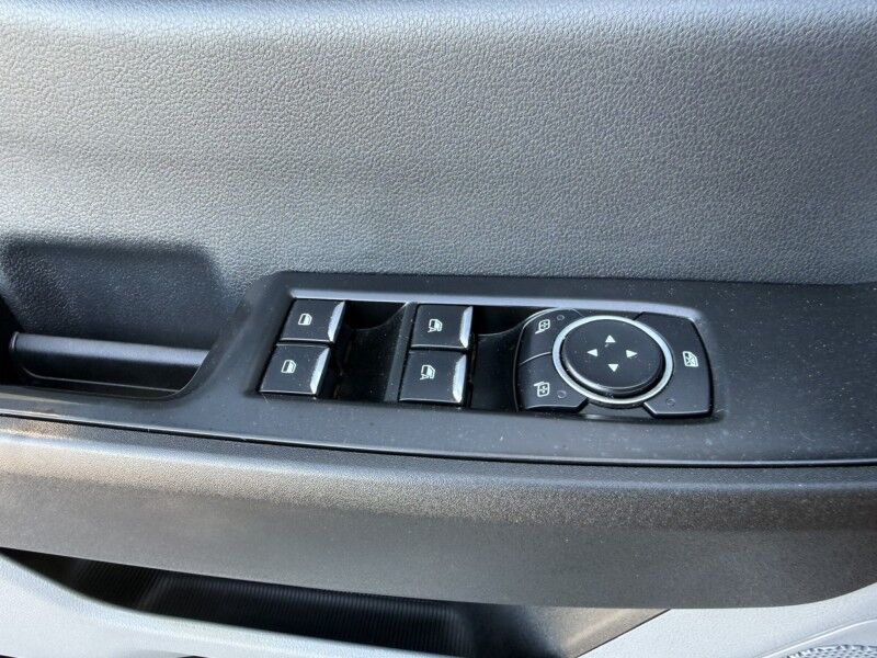 2023 Ford Super Crew F-350 DRW 7.3L 4x4 Utility 82k mi's XL Collinsville OK