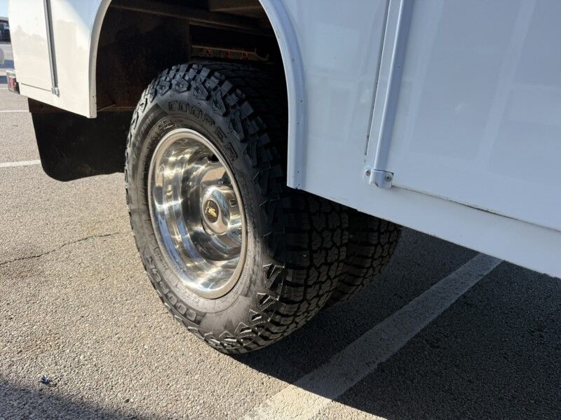 2023 Ford Super Crew F-350 DRW 7.3L 4x4 Utility 82k mi's XL Collinsville OK