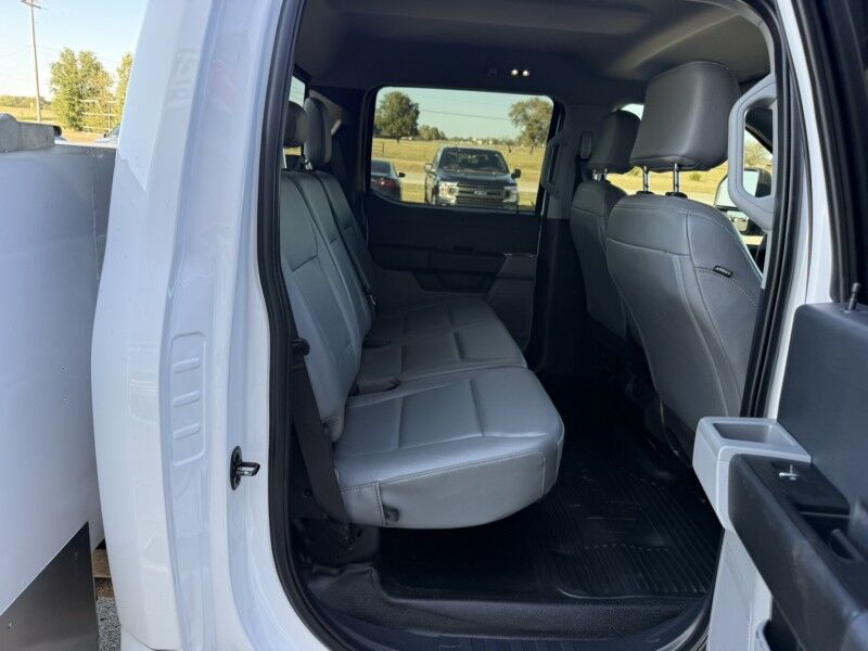 2023 Ford Super Crew F-350 DRW 7.3L 4x4 Utility 82k mi's XL Collinsville OK