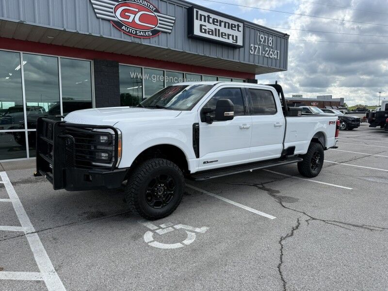 2023 Ford F-350 XLT 4x4 Crew Cab 8' Box SRW's photo
