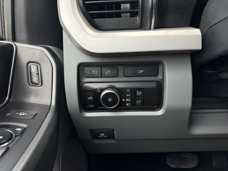 2023 Ford Super Crew F-350 SRW FX4 4x4 Diesel XLT Collinsville OK