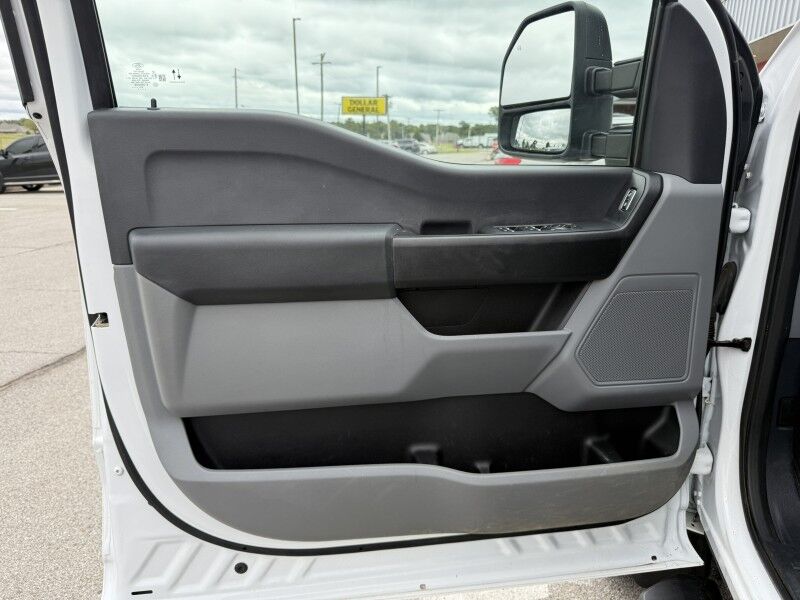 2023 Ford Super Crew F-550 4x4 Diesel Flatbed XL Collinsville OK