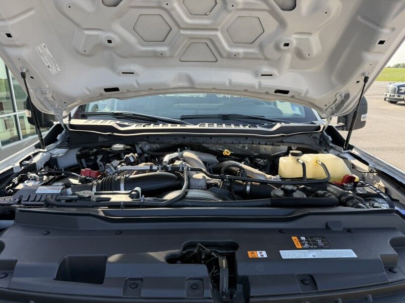 2023 Ford Super Crew F-550 Diesel Flatbed XLT Collinsville OK