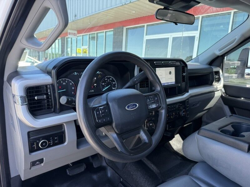2023 Ford Super Duty F-250 4x4 Utility XL Collinsville OK