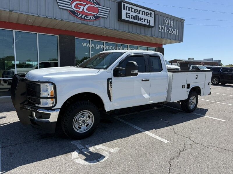 2023 Ford Super Duty F-250 4x4 Utility XL Collinsville OK
