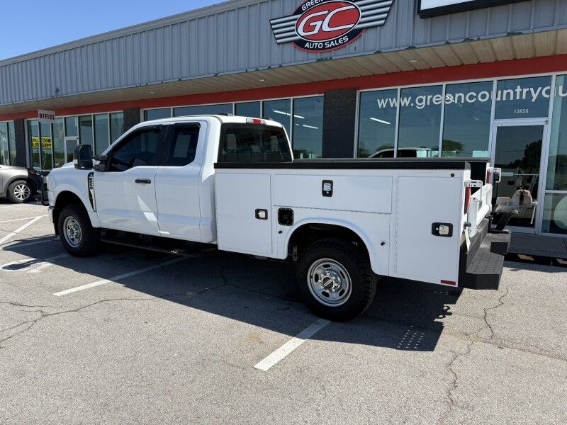 2023 Ford Super Duty F-250 4x4 Utility XL Collinsville OK