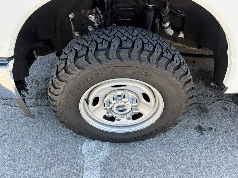 2023 Ford Super Duty F-250 4x4 Utility XL Collinsville OK