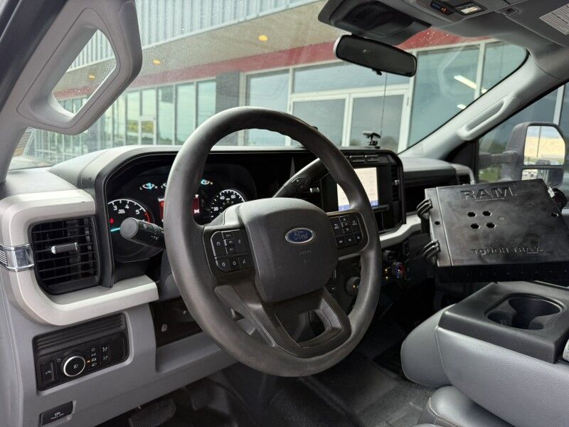 2023 Ford Super Duty F-250 4x4 Utility XL Collinsville OK