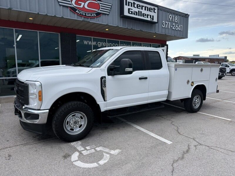 2023 Ford Super Duty F-250 4x4 Utility