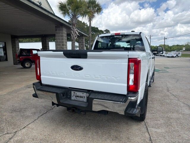 2023 Ford Super Duty F-250 Crew Cab 4WD XL Lafayette LA