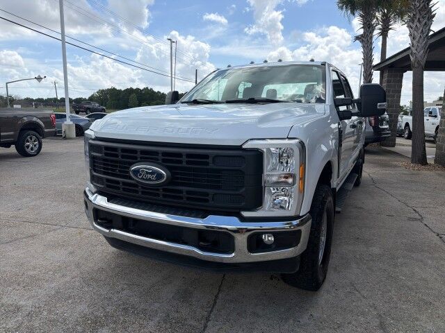 2023 Ford Super Duty F-250 Crew Cab 4WD XL Lafayette LA