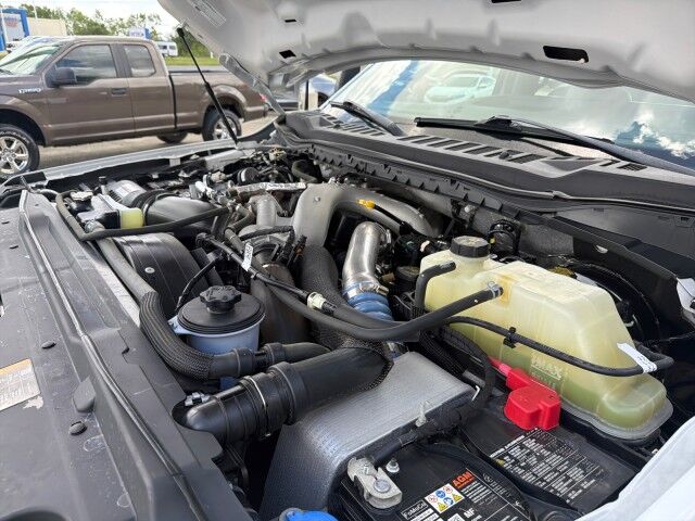 2023 Ford Super Duty F-250 Crew Cab 4WD XL Lafayette LA
