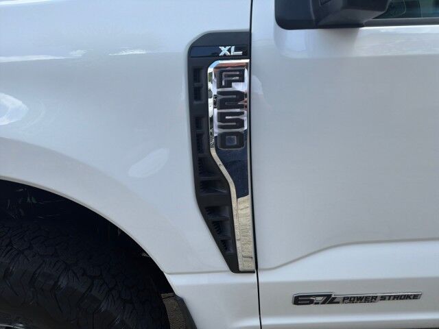 2023 Ford Super Duty F-250 Crew Cab 4WD XL Lafayette LA