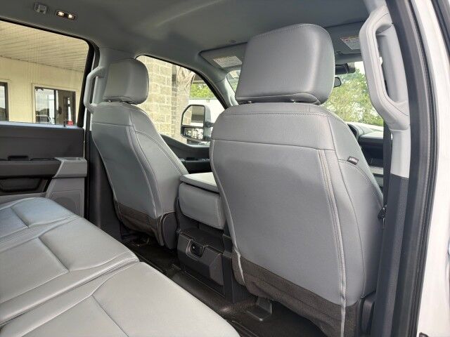 2023 Ford Super Duty F-250 Crew Cab 4WD XL Lafayette LA