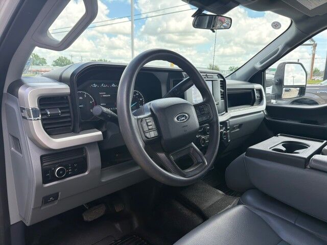 2023 Ford Super Duty F-250 Crew Cab 4WD XL Lafayette LA