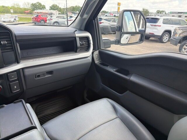 2023 Ford Super Duty F-250 Crew Cab 4WD XL Lafayette LA