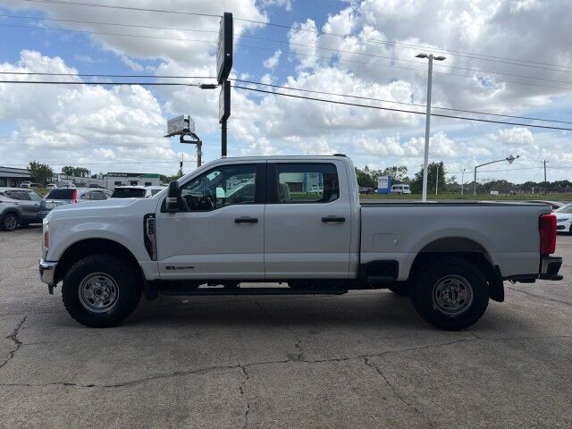 2023 Ford Super Duty F-250 Crew Cab 4WD XL Lafayette LA