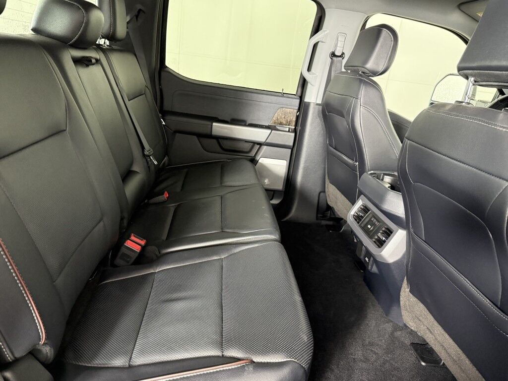2023 Ford Super Duty F-250 LARIAT 4WD Crew Cab Diesel w/Long Bed Maumee OH