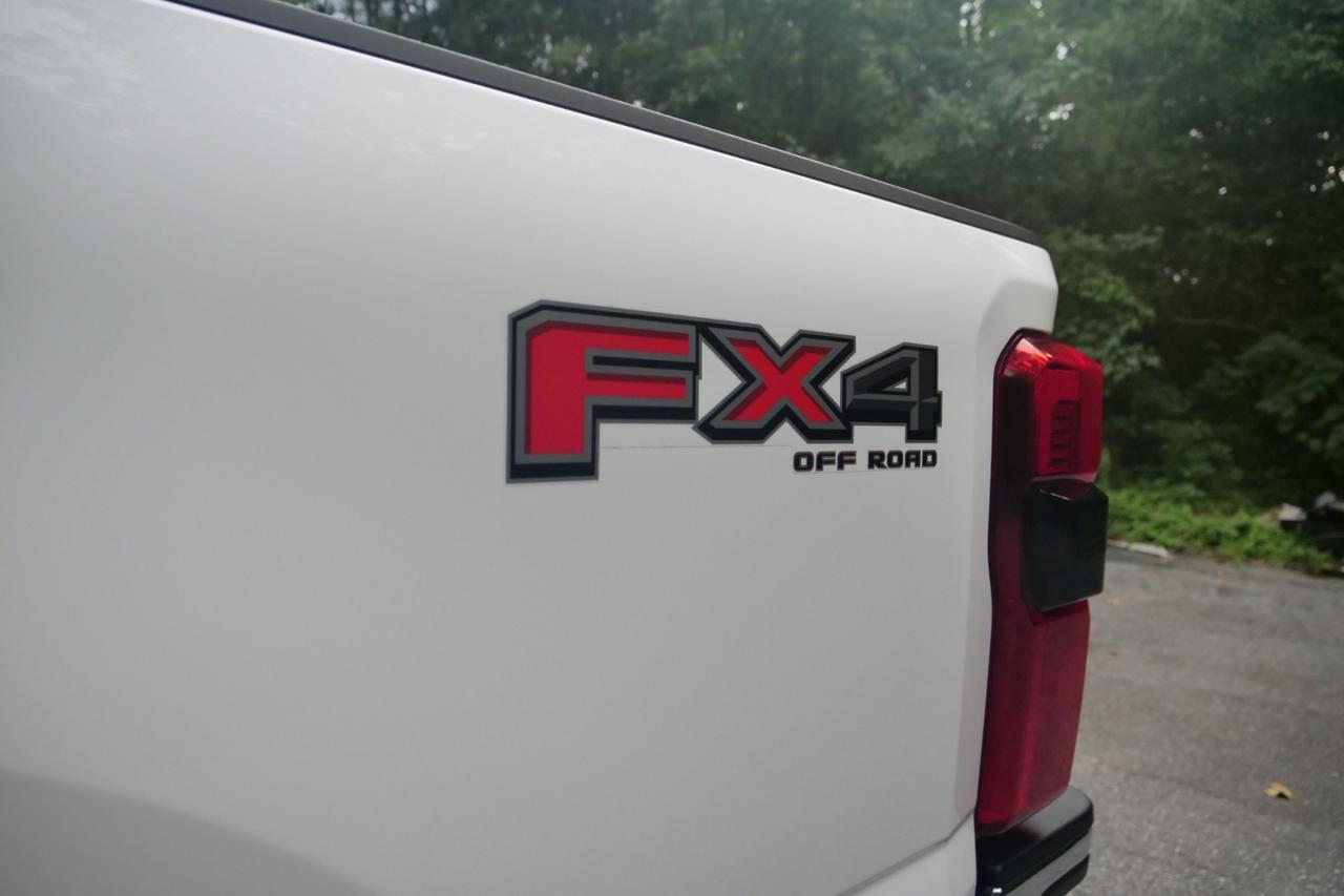 2023 Ford Super Duty F-250 LARIAT 4X4 / Tow Tech PKG / 6.7L V8 Diesel! Lincolnton NC