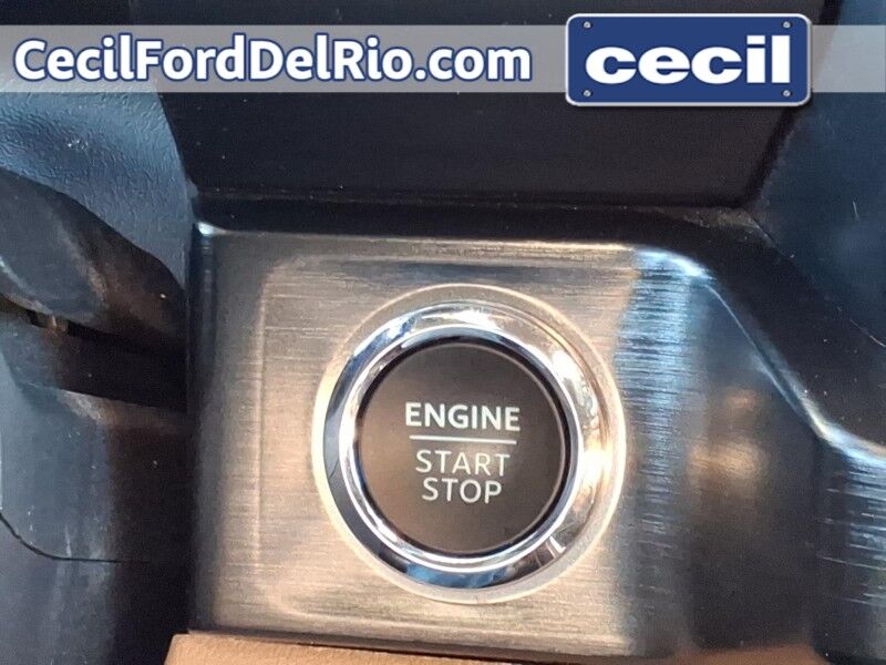 2023 Ford Super Duty F-250 SRW LARIAT Del Rio TX