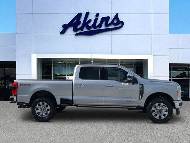 2023 Ford Super Duty F-250 SRW LARIAT Appleton WI