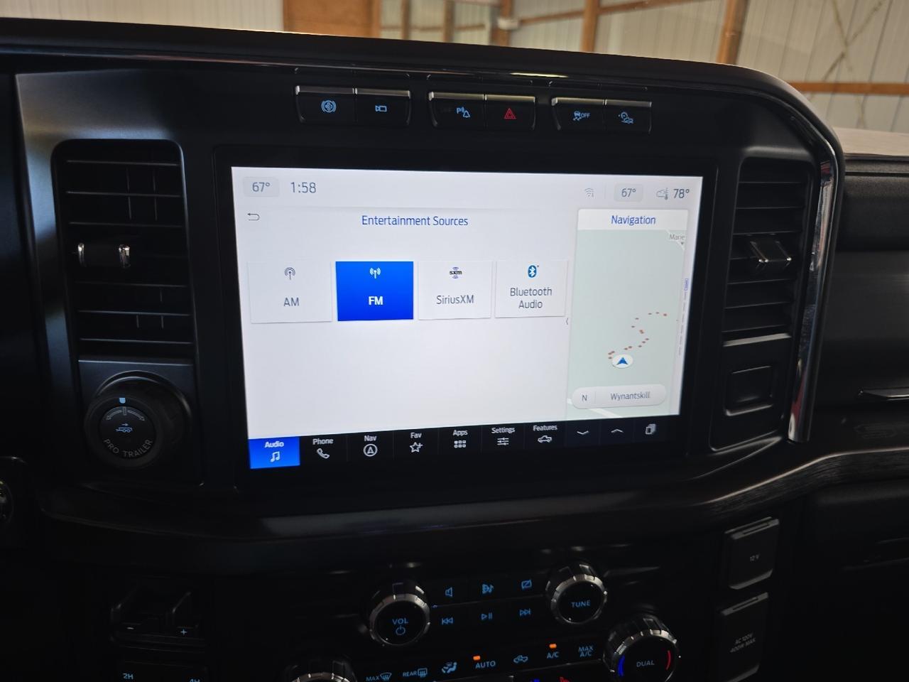 2023 Ford Super Duty F-250 SRW LARIAT Sand Lake NY