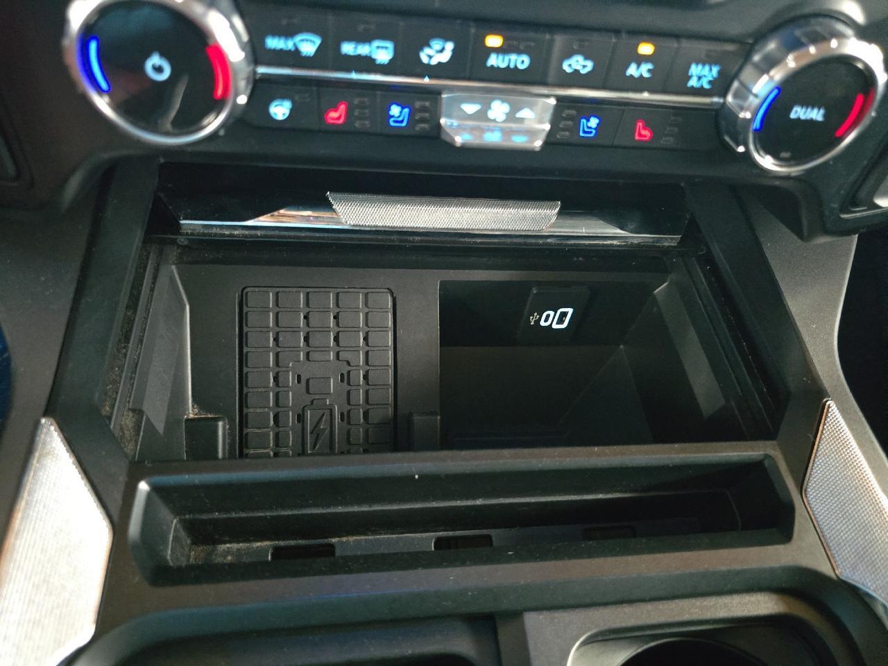 2023 Ford Super Duty F-250 SRW LARIAT Sand Lake NY
