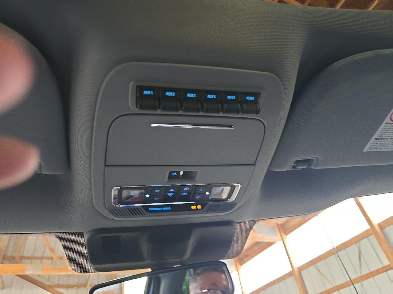 2023 Ford Super Duty F-250 SRW LARIAT Sand Lake NY