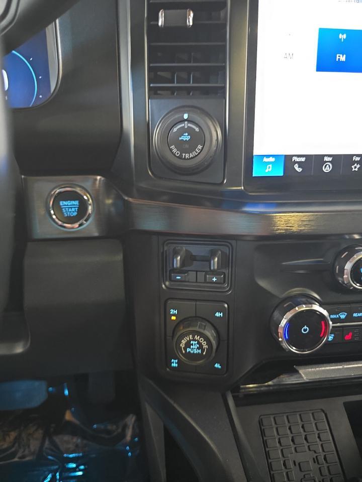 2023 Ford Super Duty F-250 SRW LARIAT Sand Lake NY