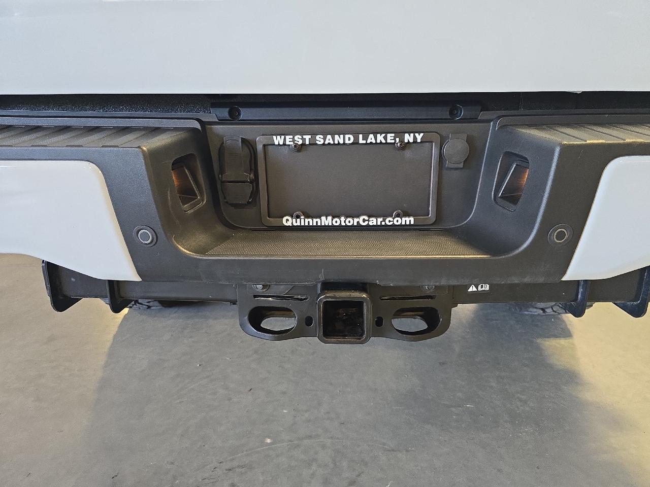 2023 Ford Super Duty F-250 SRW LARIAT Sand Lake NY
