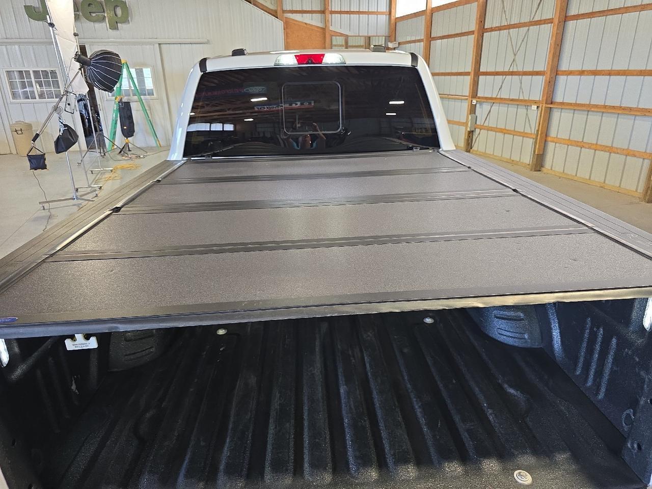 2023 Ford Super Duty F-250 SRW LARIAT Sand Lake NY