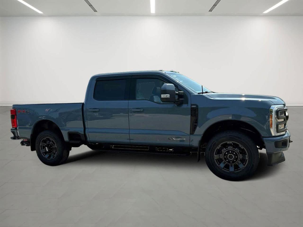 2023 Ford Super Duty F-250 SRW LARIAT Plymouth MA