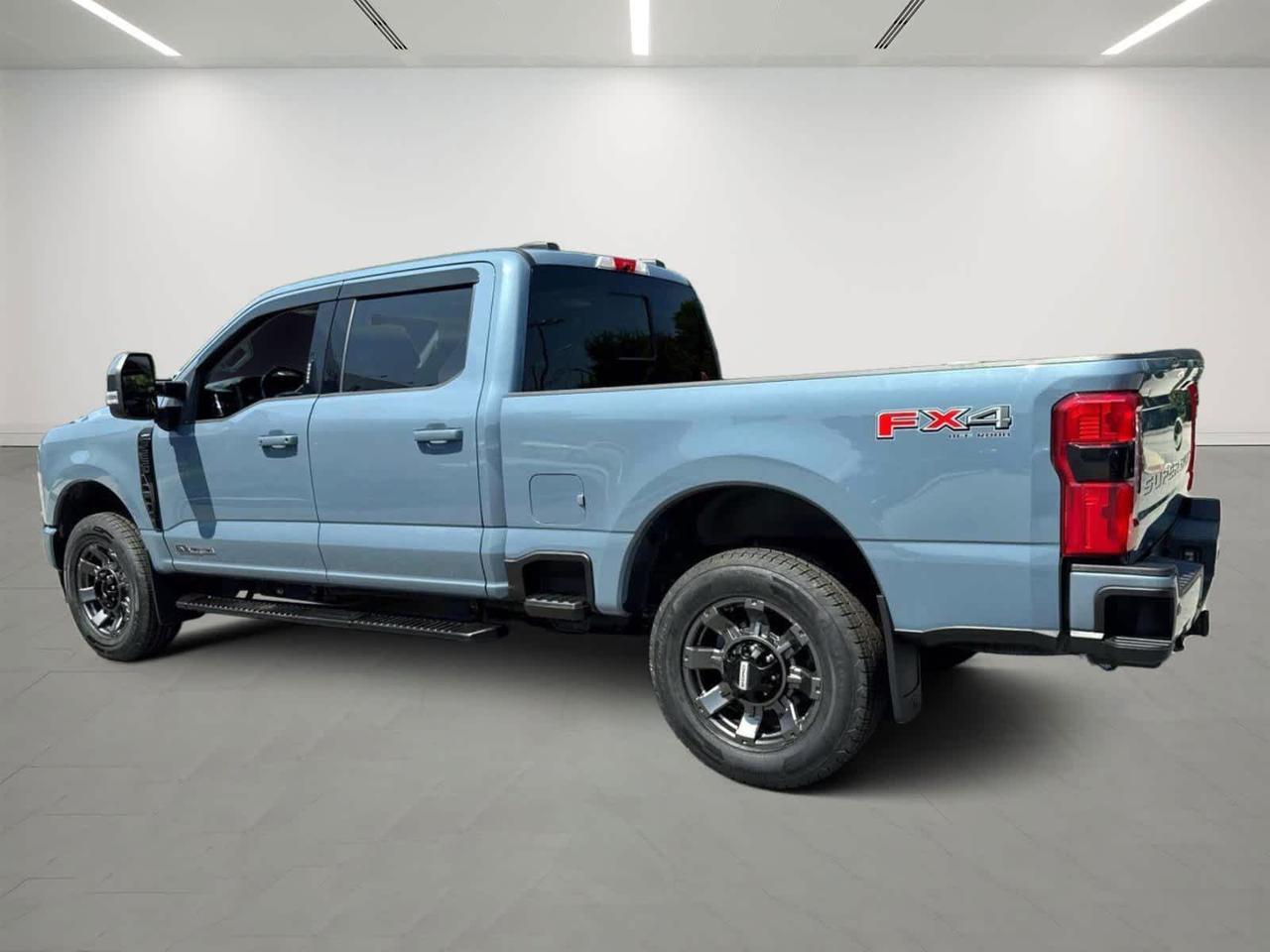 2023 Ford Super Duty F-250 SRW LARIAT Plymouth MA