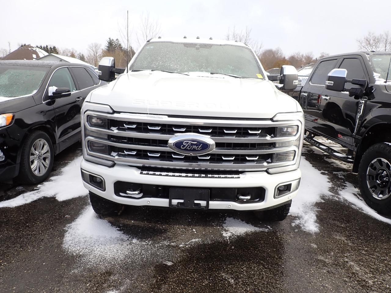 2023 Ford Super Duty F-250 SRW PLATINUM CREW CAB 4WD *DIESEL* Listowel ON
